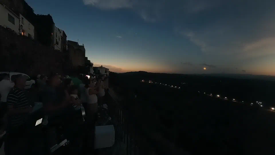 Vista de l'entorn: Apareix un planeta: Venus